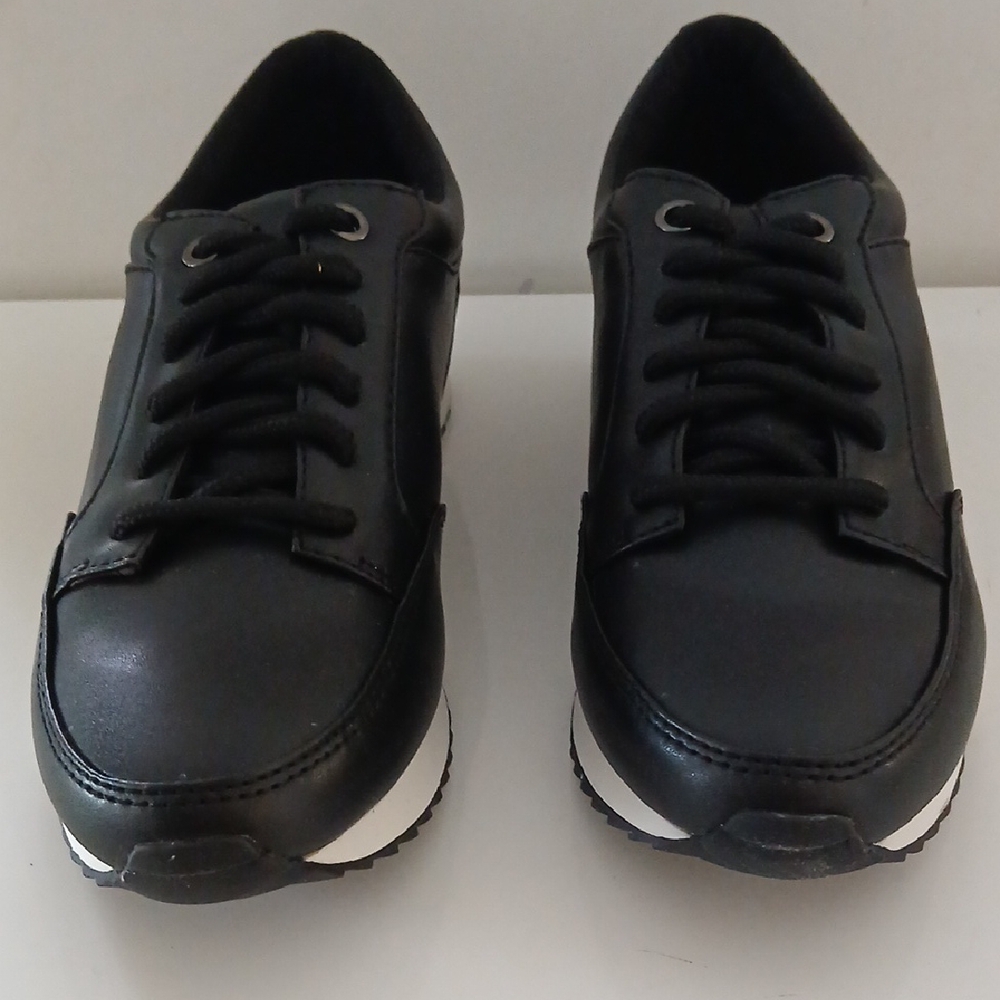 Classic Black Women's Sneakers  New